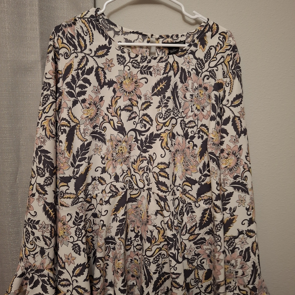 Preswick & Moore Floral Print Dress